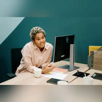 黄语